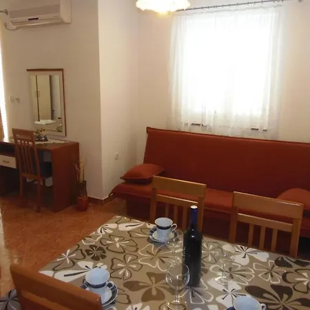 In With Sea View, Balcony, Air Conditioning, Wifi 4623-6 *